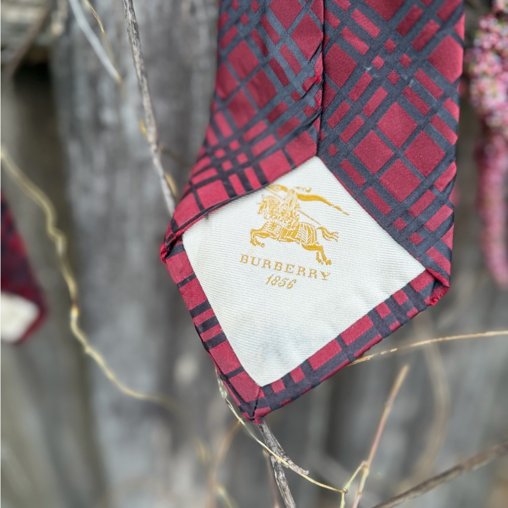 Burberry Burgundy and Navy Checkered Men's Tie